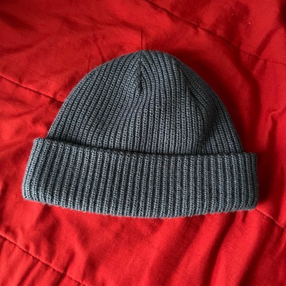 The North Face Beanie - Picture 2 of 4